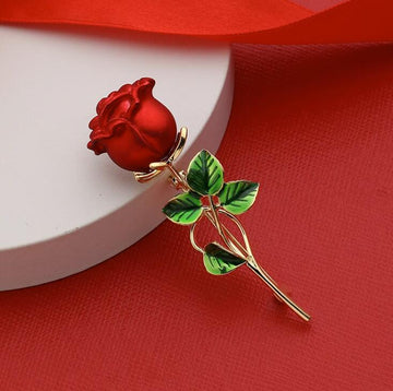 XSB116 - Golden Rose Saree Brooch